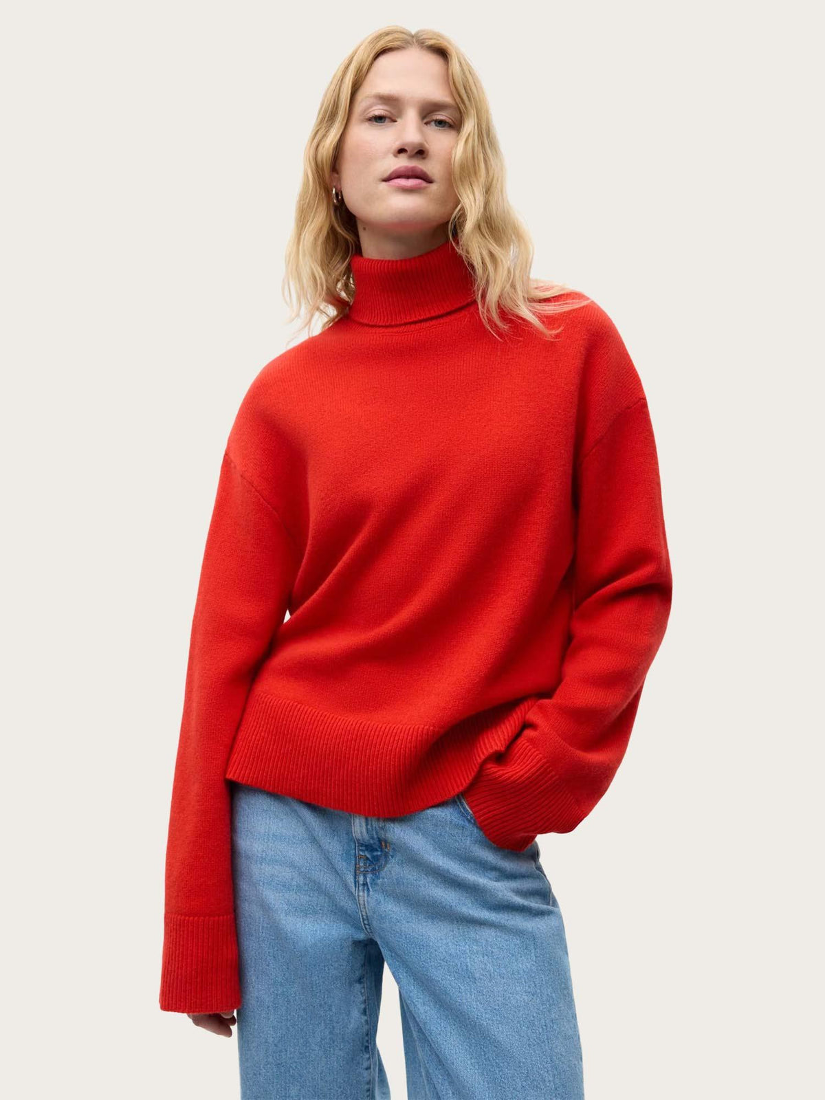 Enelise Knit - Fiery Red
