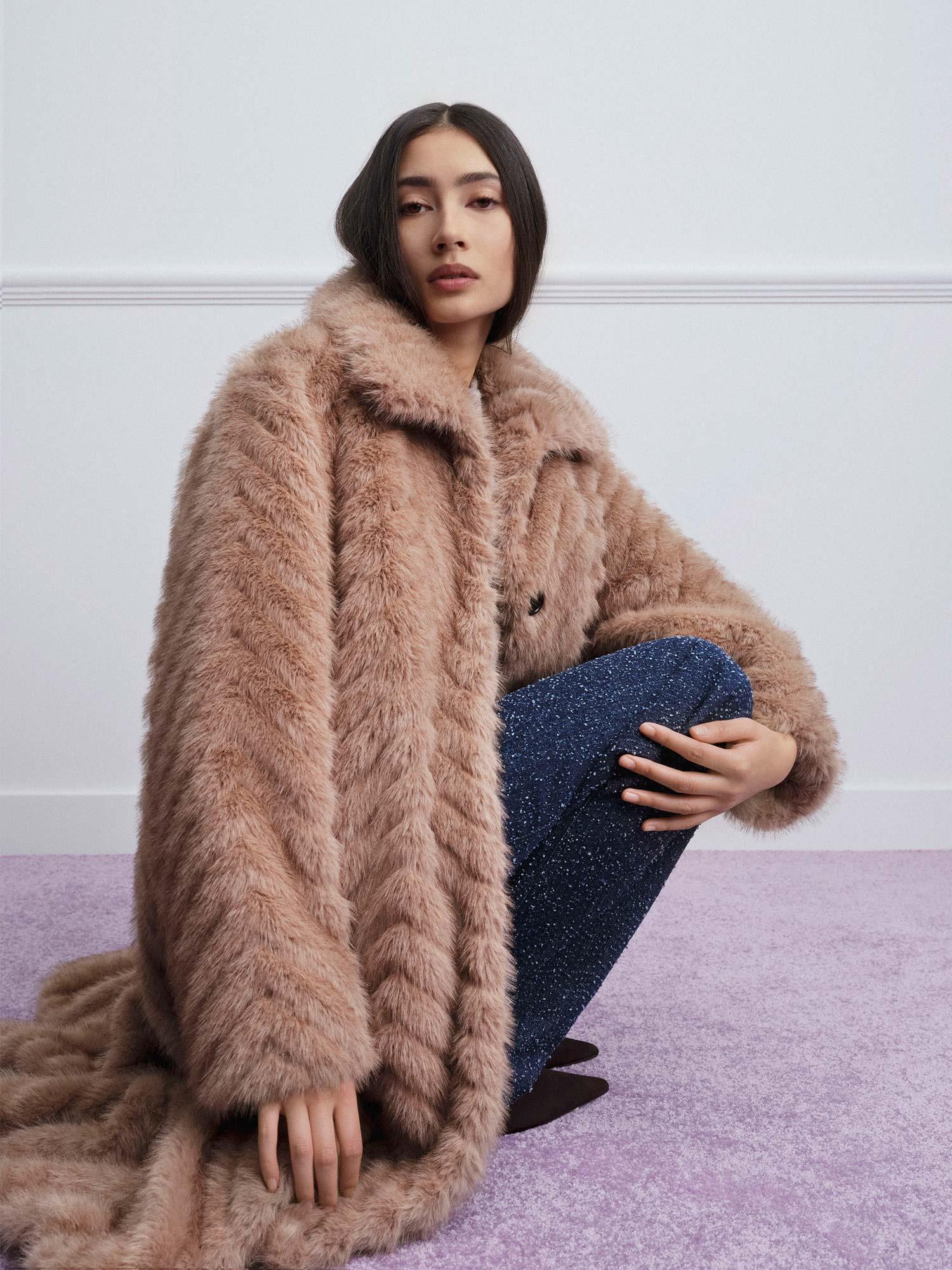 ScarletFaux Mink Zigzag - Camel