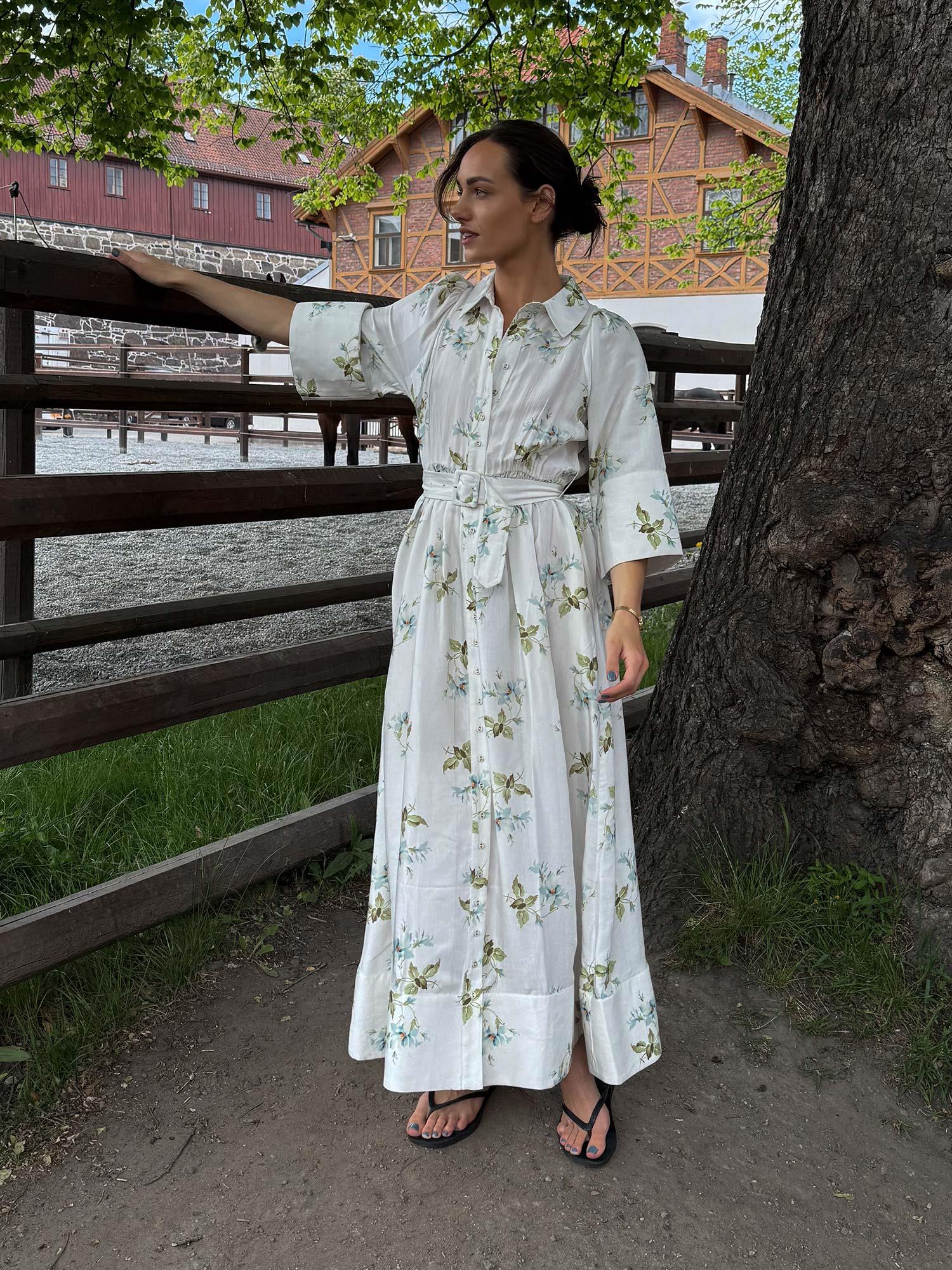 Viscose Collared Dress - Tea Garden
