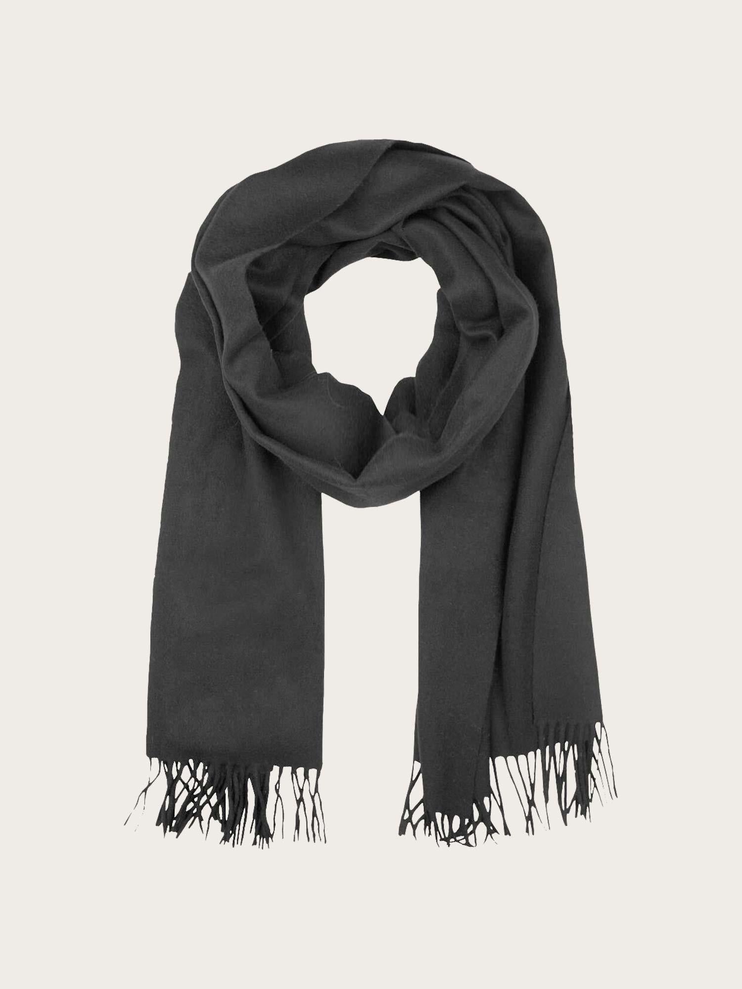 Accola Maxi Scarf - Black