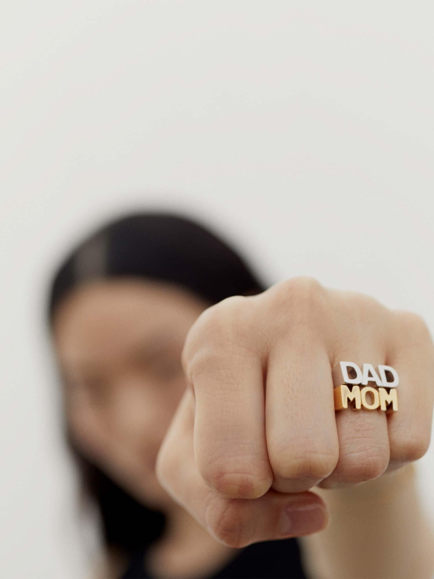 MOM Ring - Gold