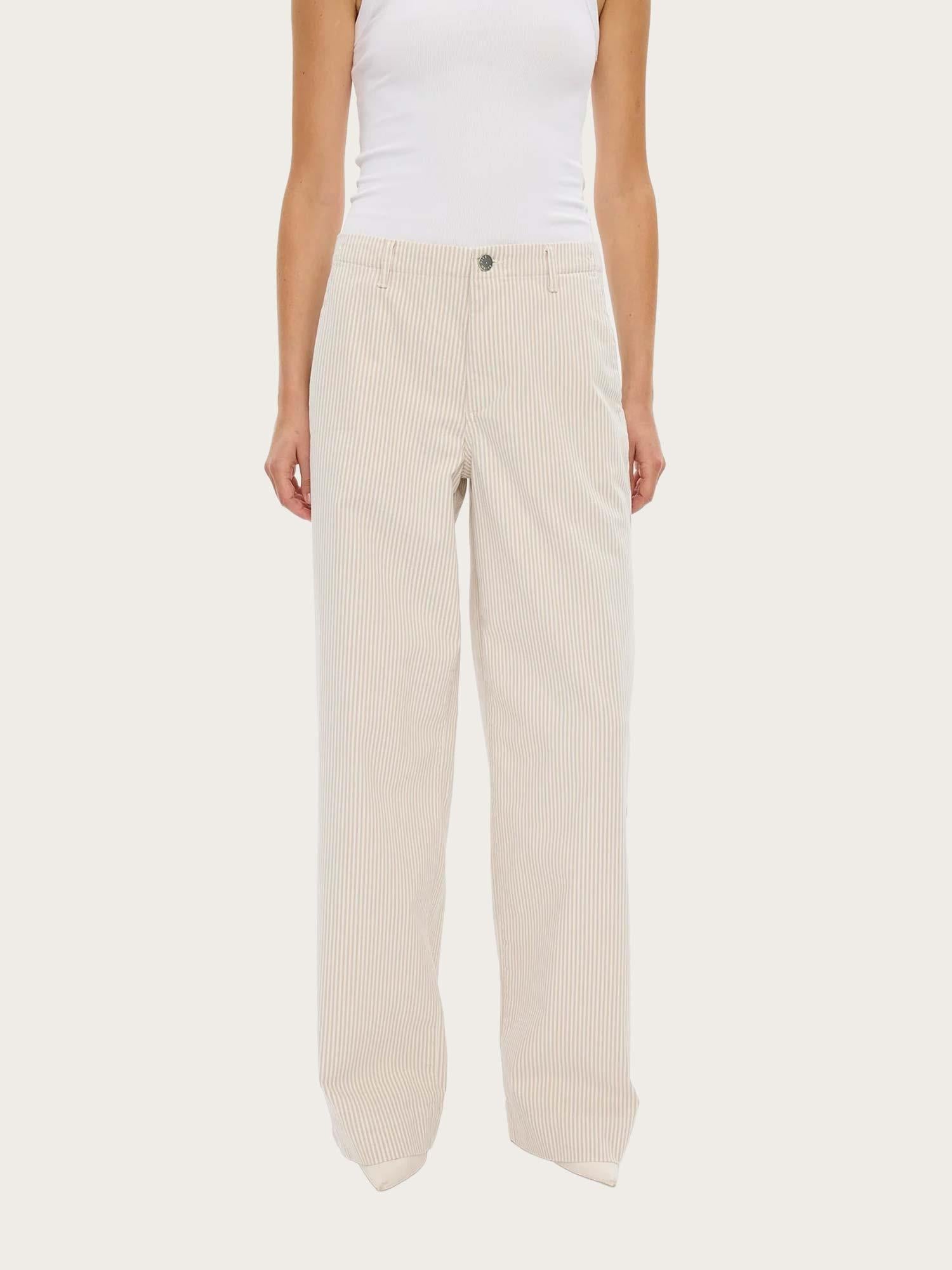 EricaFV 825 - Oat Milk Stripe