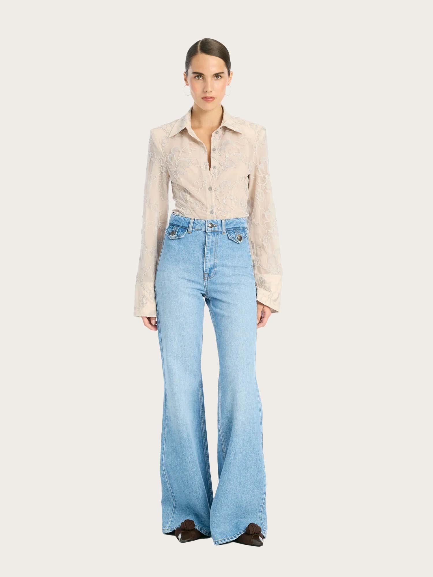 Flared Highwaisted Jeans - Hydrangea