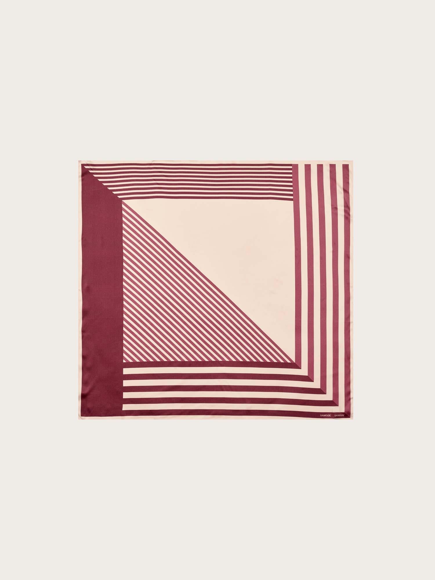Saelli Scarf - Zinfandel St.