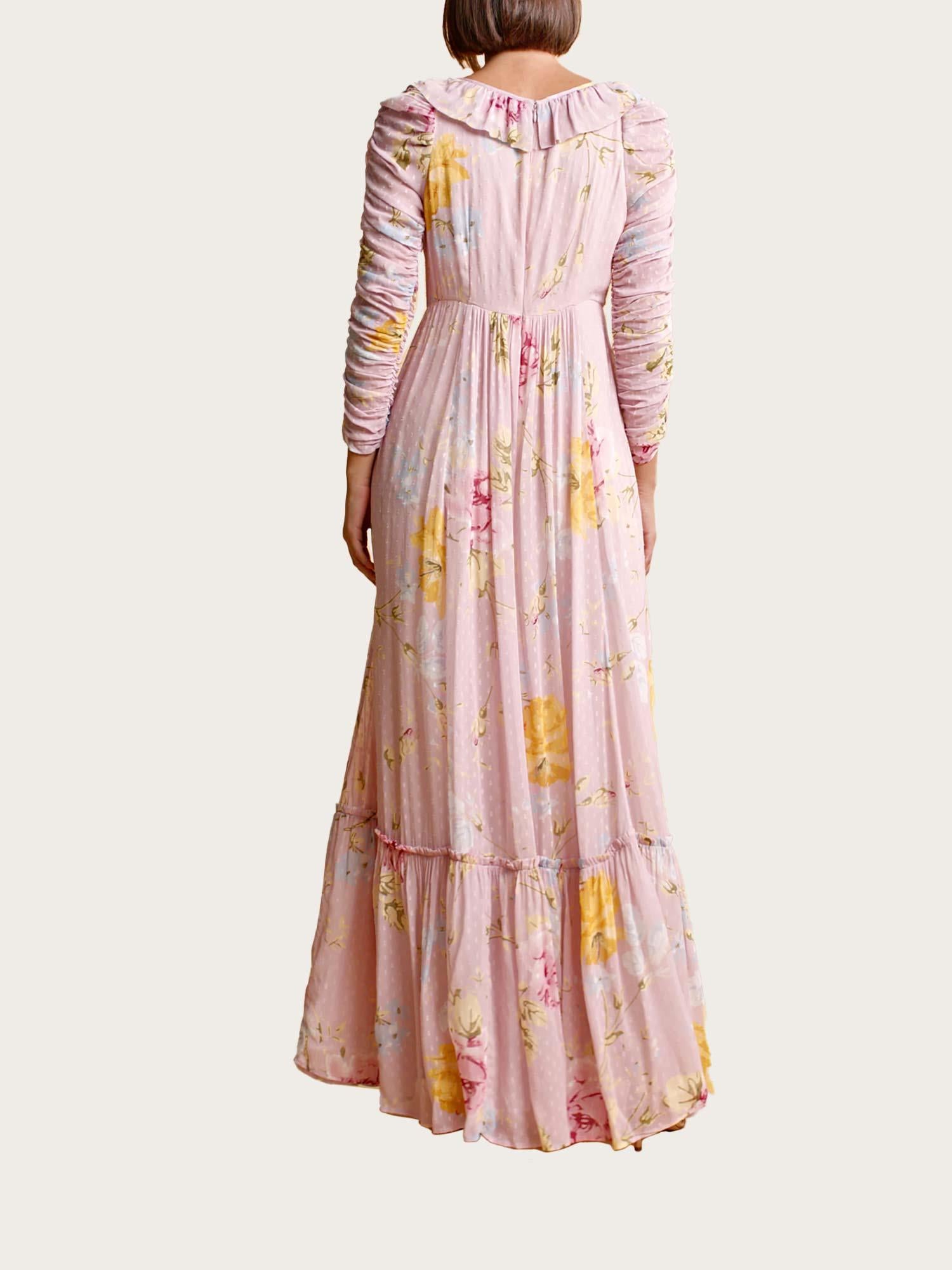 Dotted Georgette Rouching - Flourish Wall