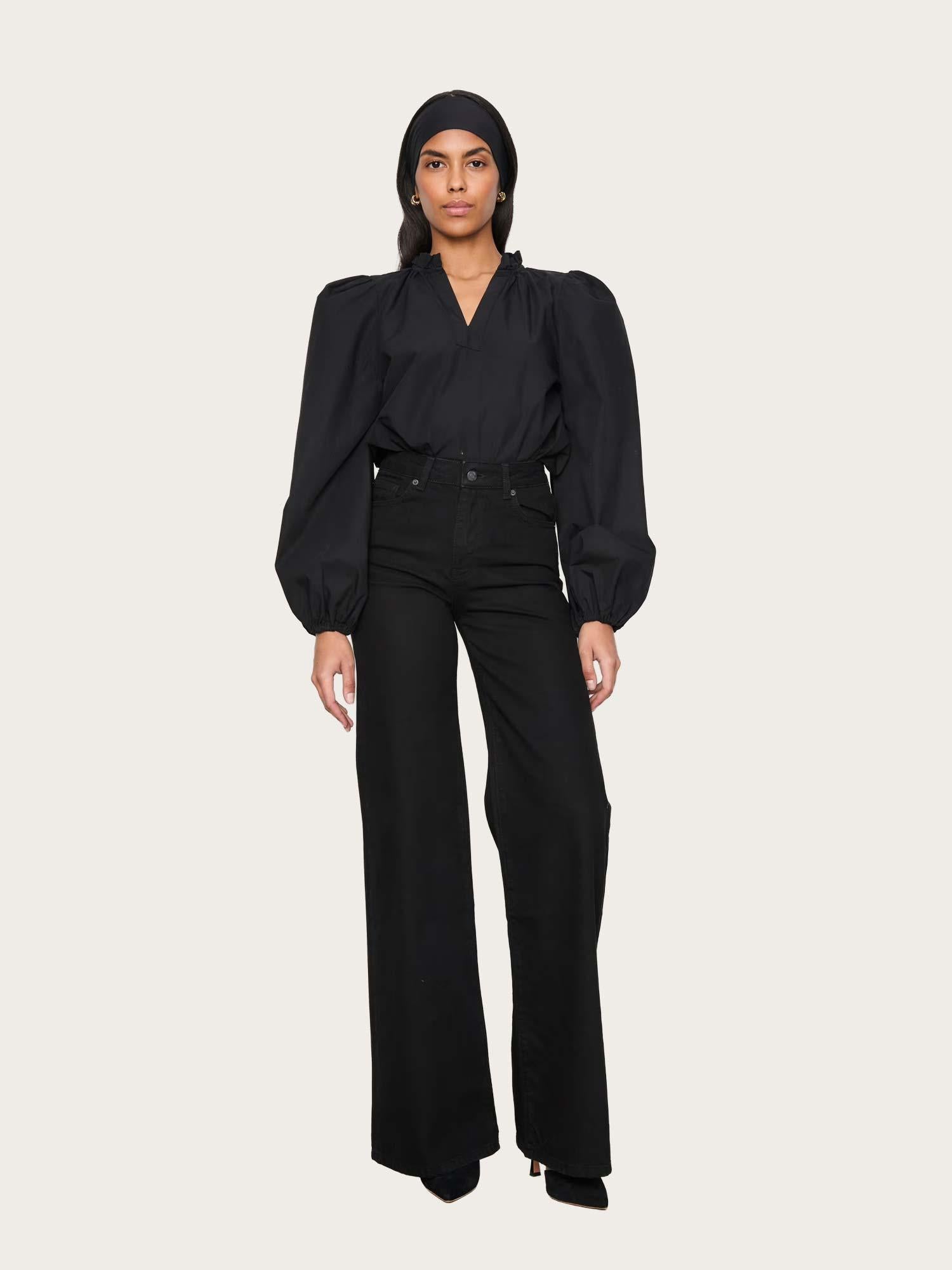 Taylor - Black