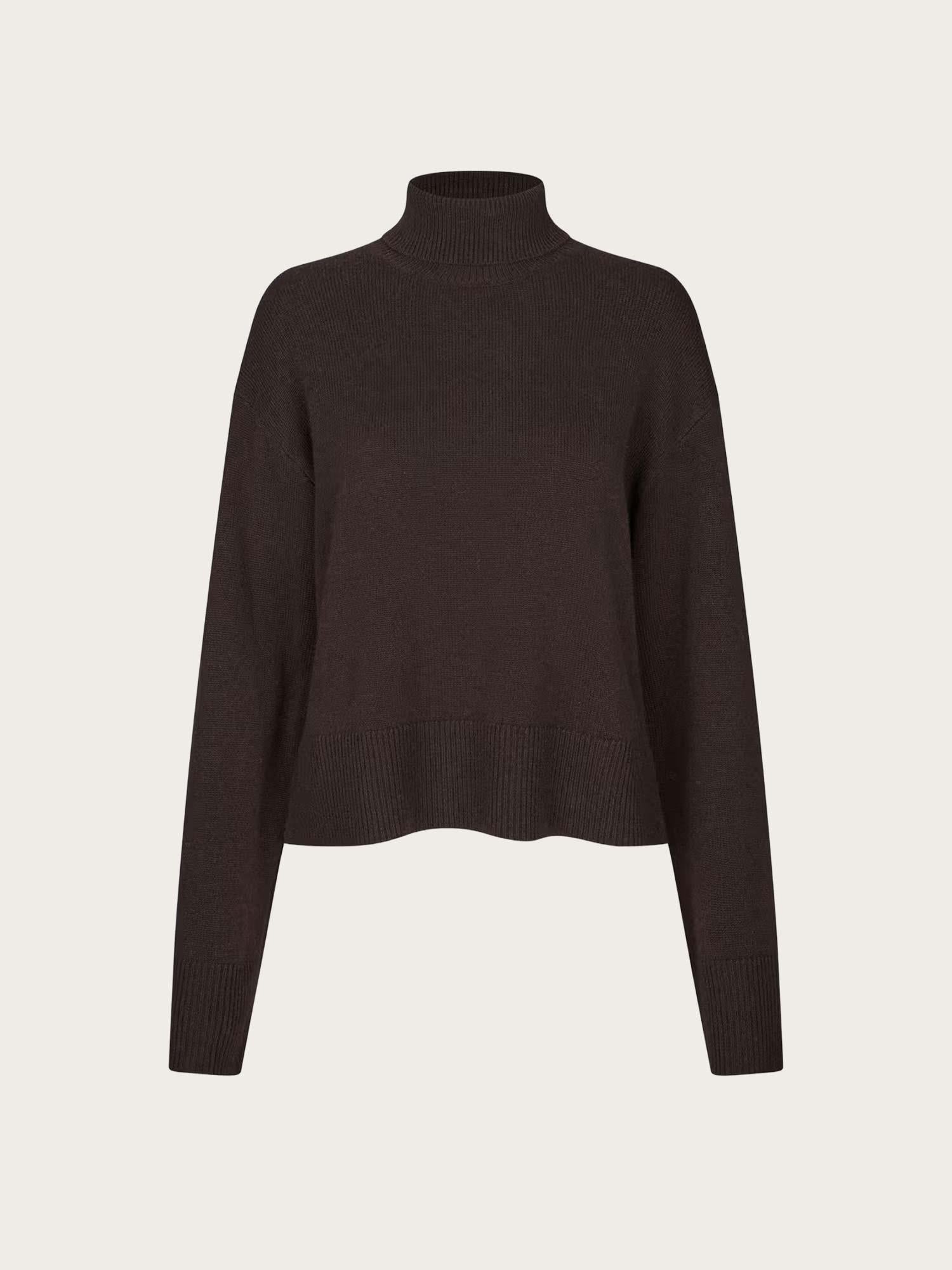 Enelise Knit - Chocolate Torte