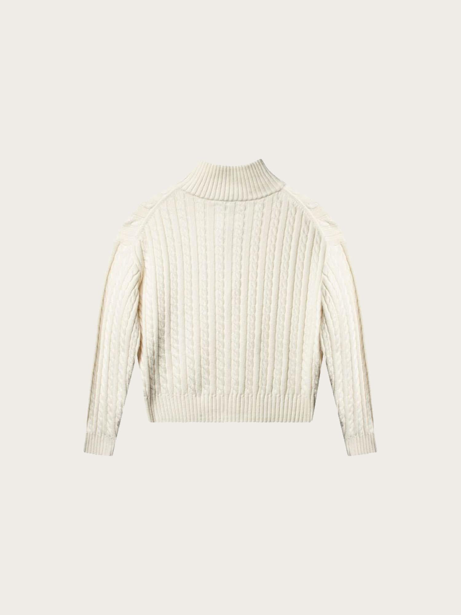 Madelyn Cable - Off-white