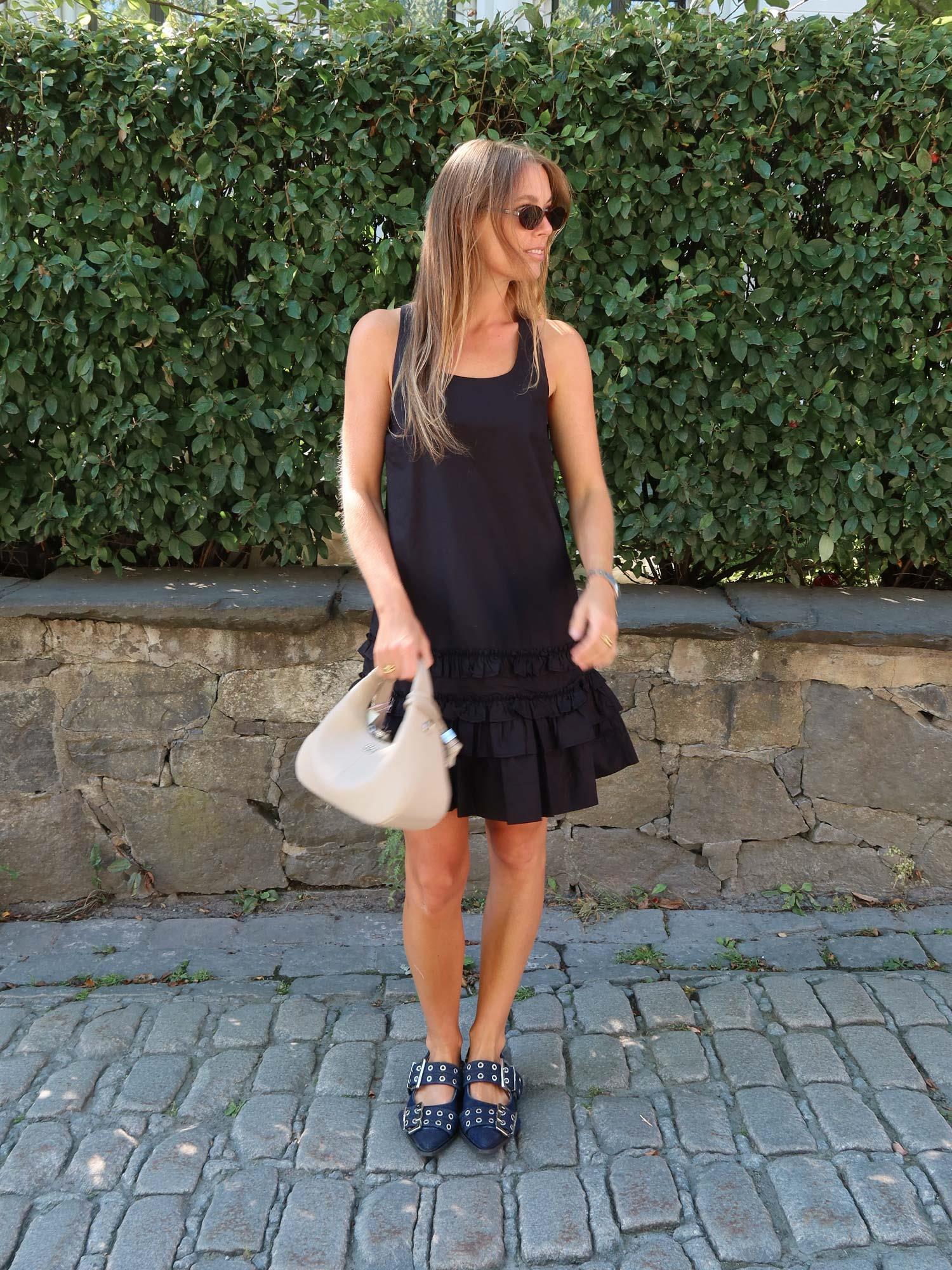 Cotton Poplin U-neck Mini Dress - Black