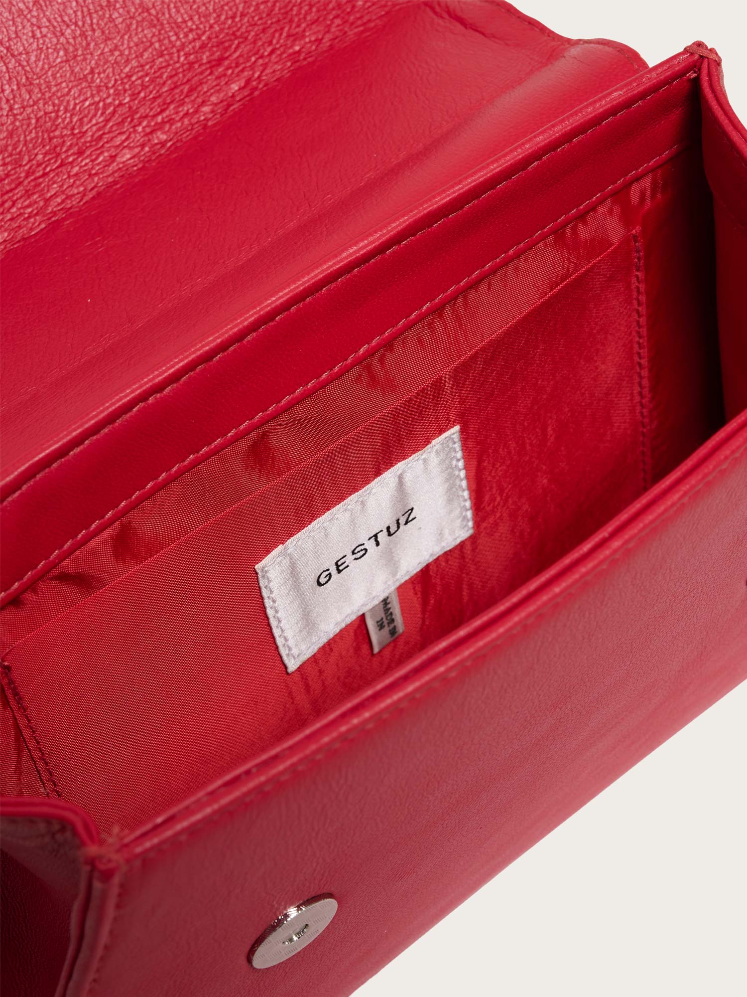 Harvey Bag - Haute Red