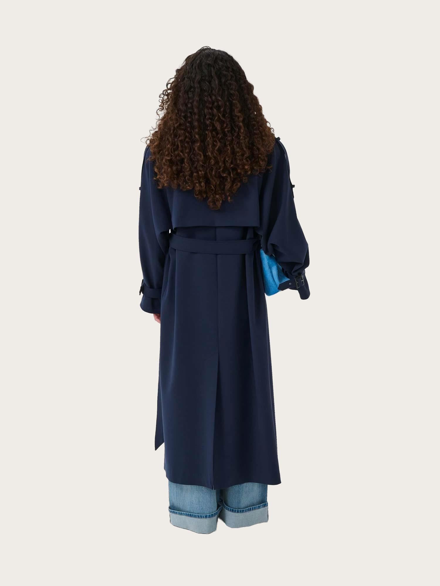 Avic Long Trench - Sky Captain