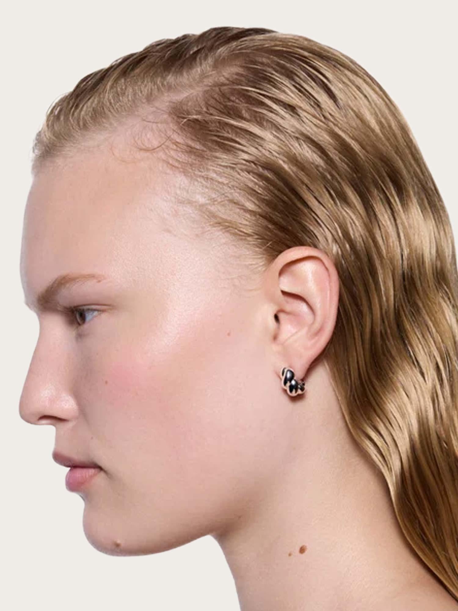 Robe Earring Small - Silver