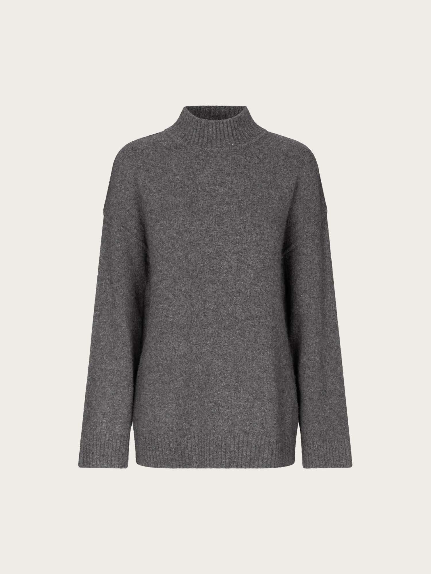 Saceleste Sweater - Black Oyster