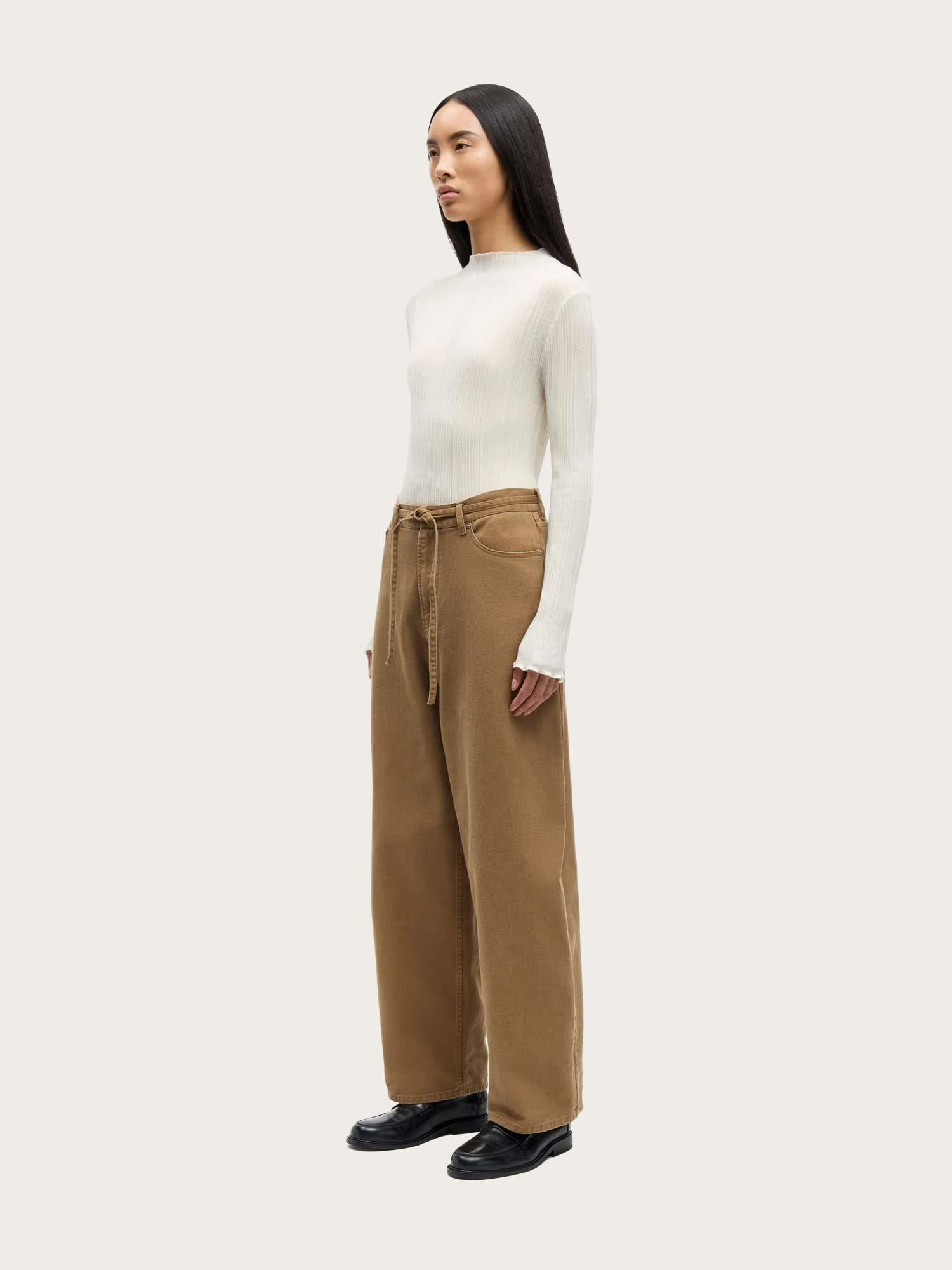 Sajose Turtleneck - Clear Cream