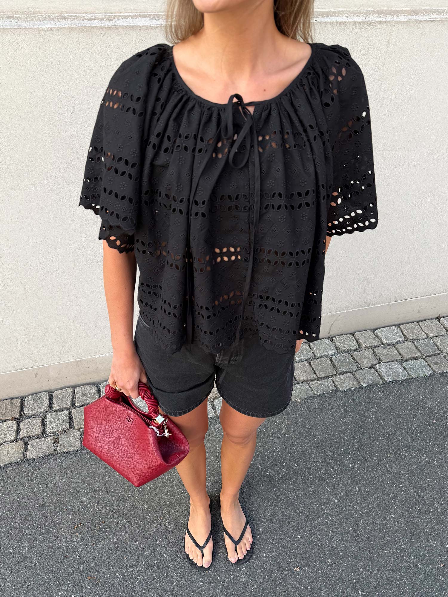 Mitla Top - Rosa Broderie Black