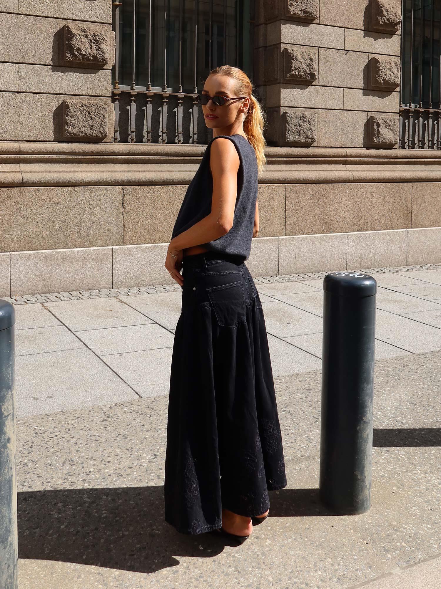Broderie Anglaise Denim Midi Skirt - Black Washed