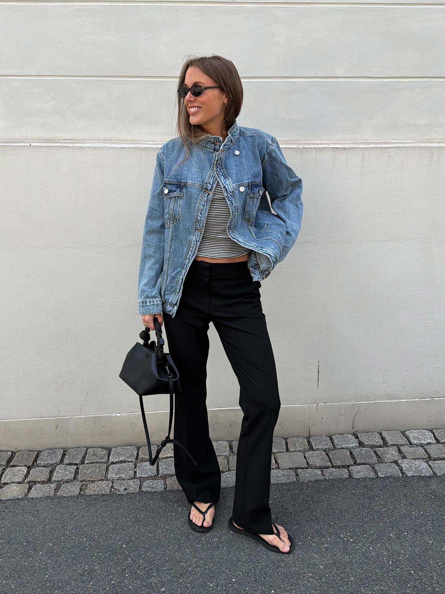 ClaraFV 285 Regular - Black