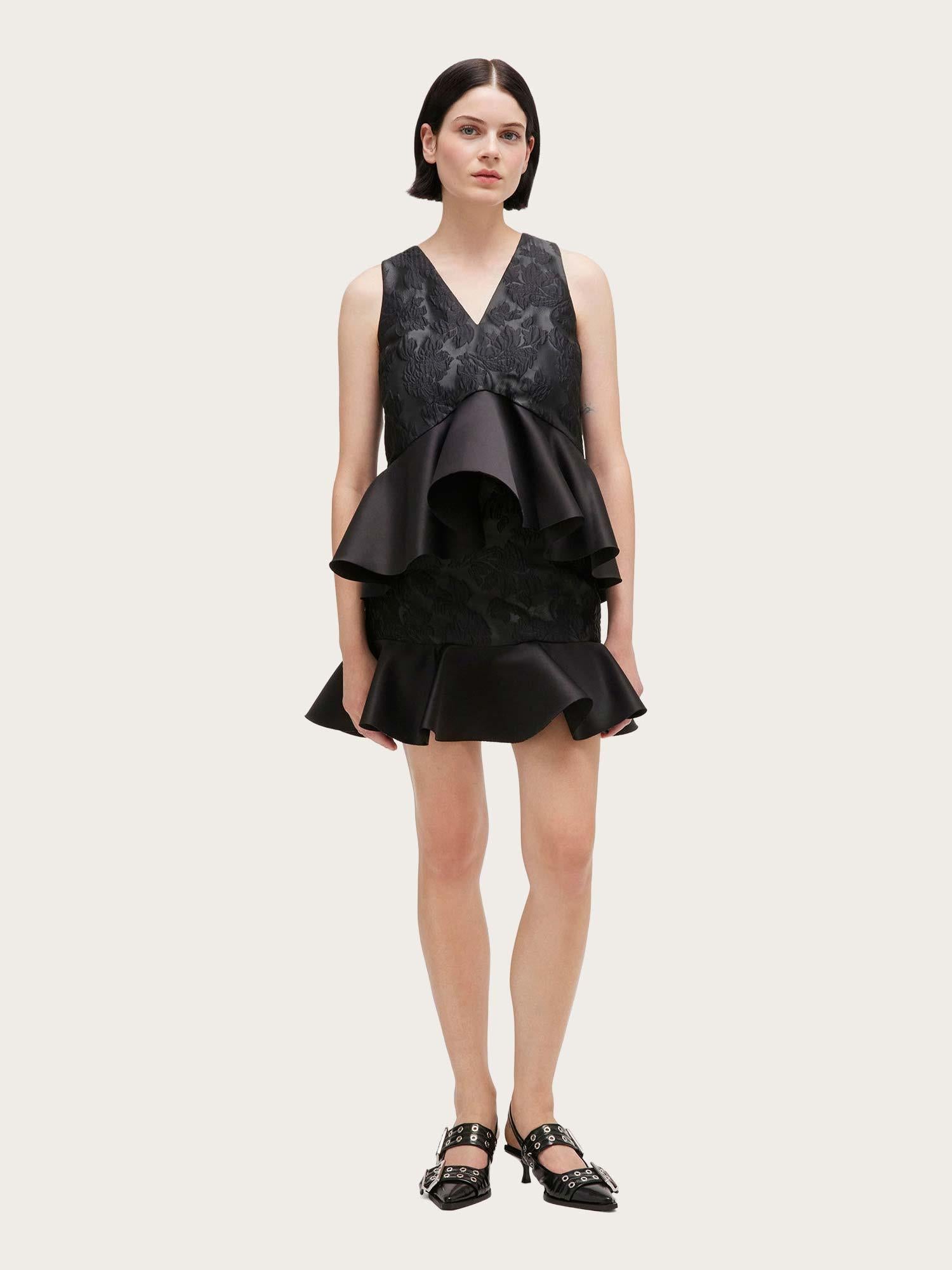 Satin Cloque Sleeveless Peplum Blouse - Black