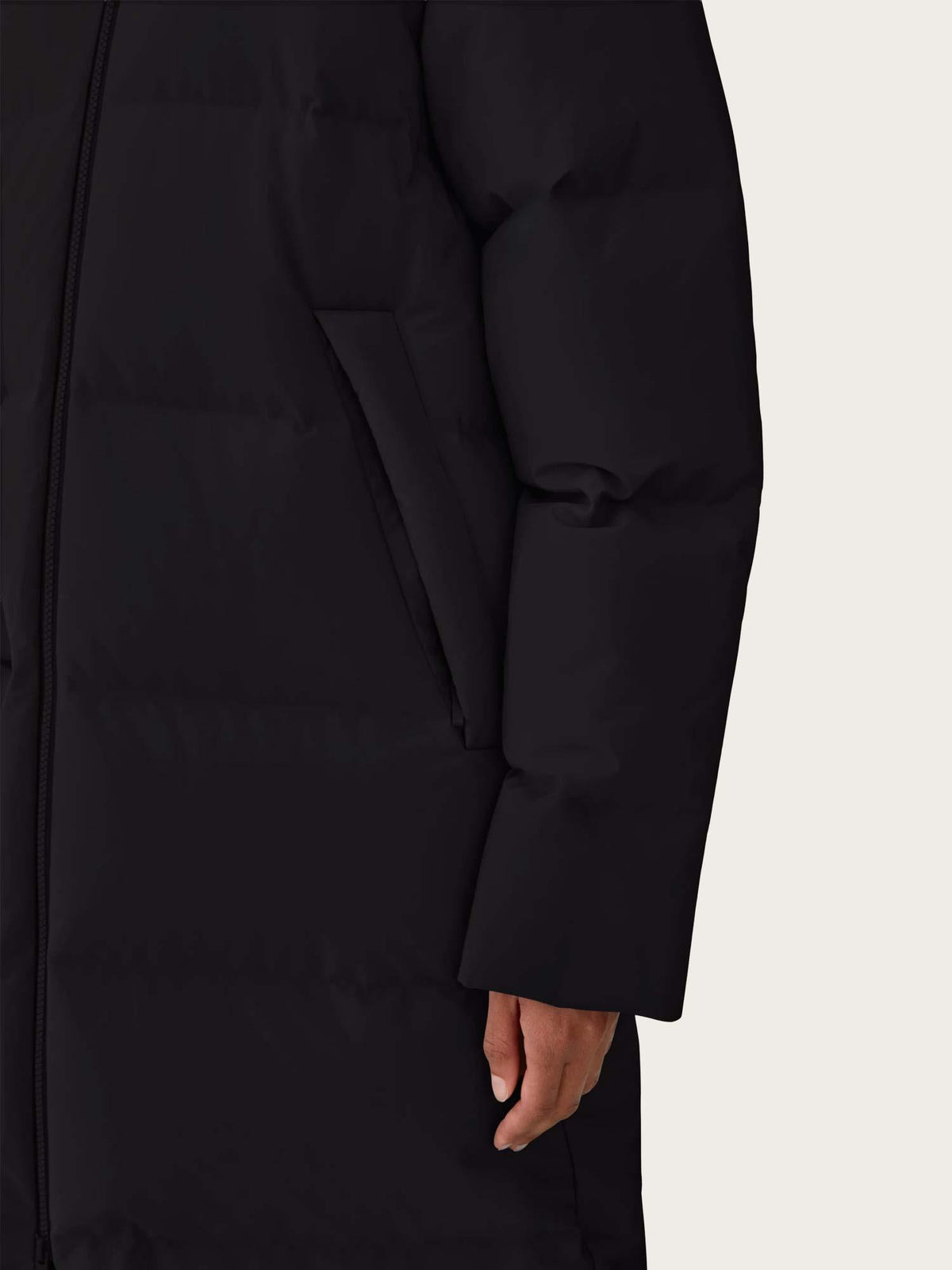 Innvik Down Coat - Black