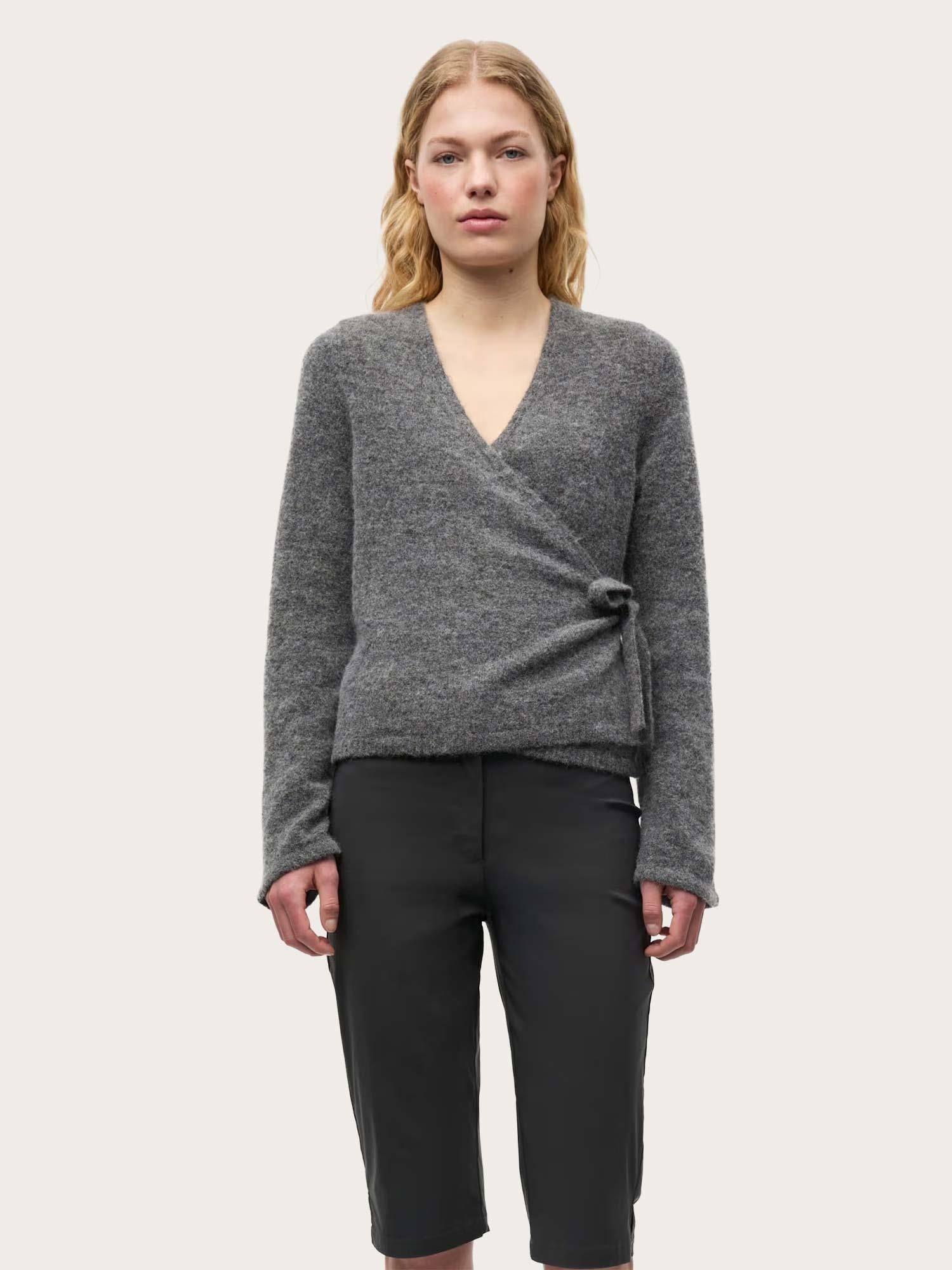 Enada LS V-N Knit - Dark Grey Melange