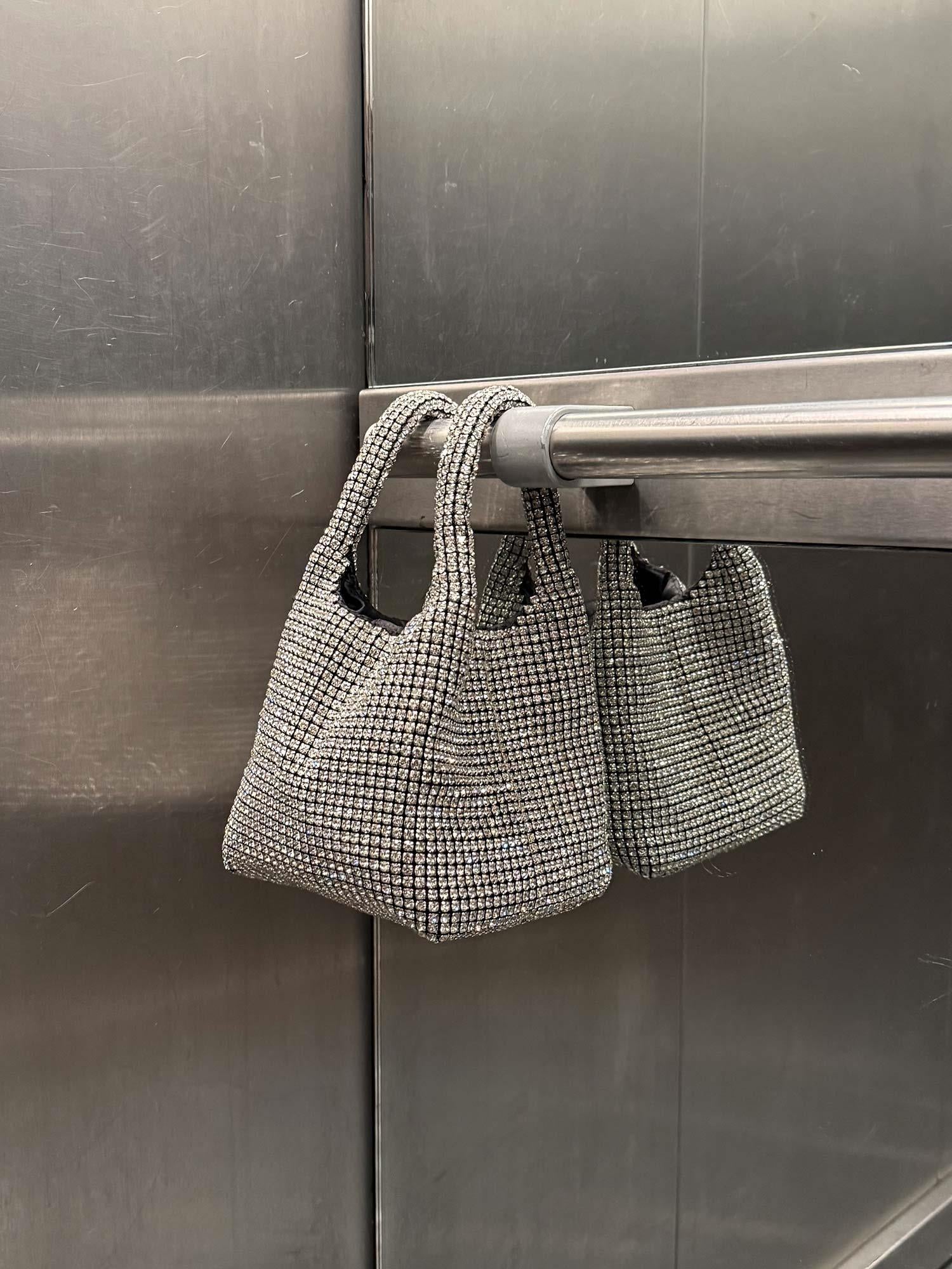 Merry Rhinestones - Clear Silver