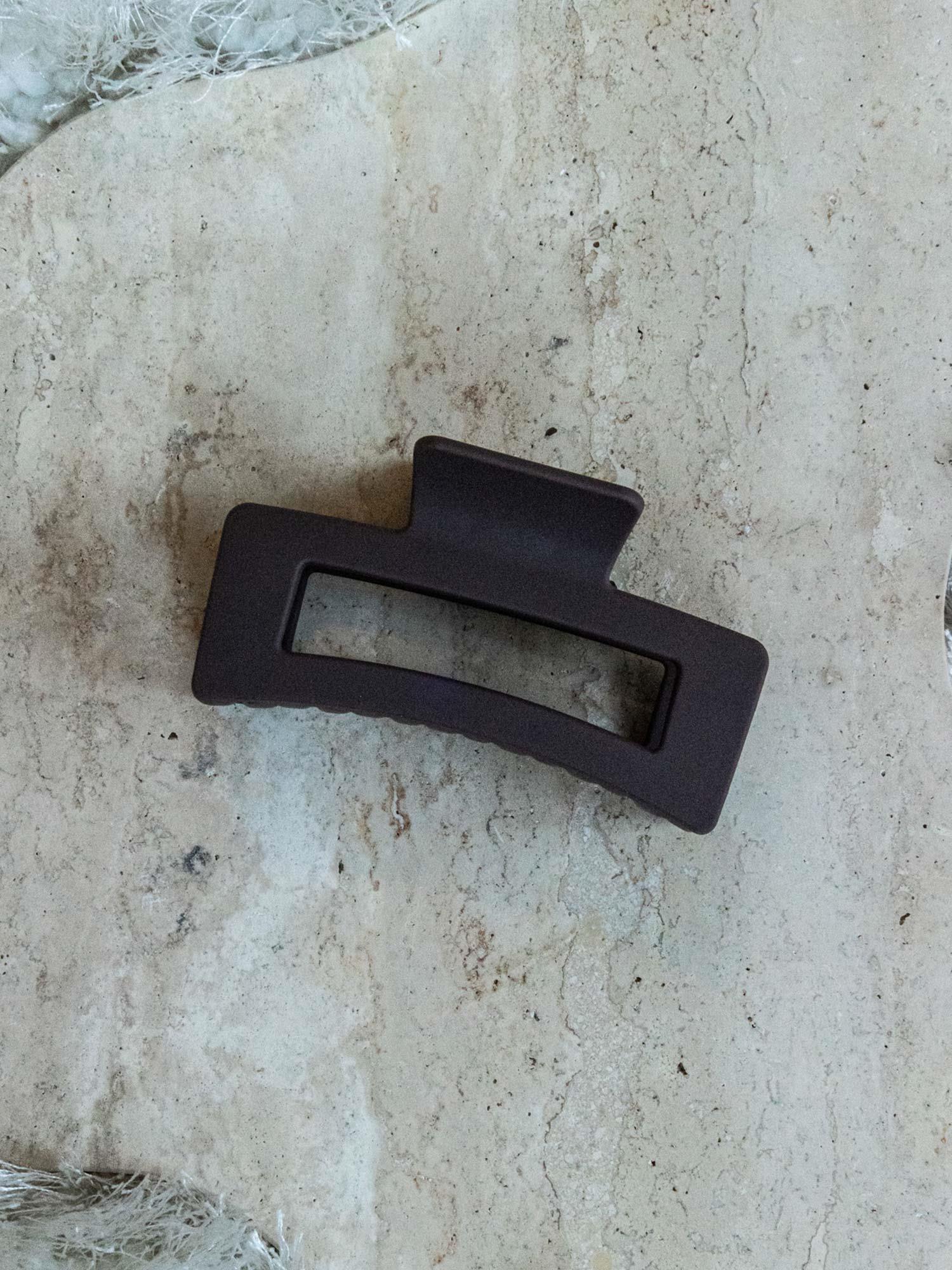 12 :: Malin Claw - Brown