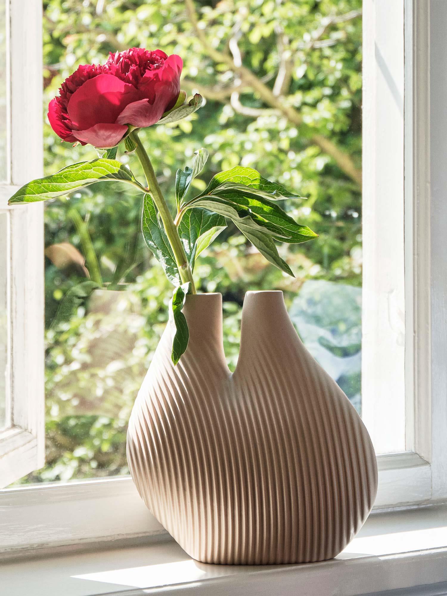 WS Chamber Vase - Light Beige