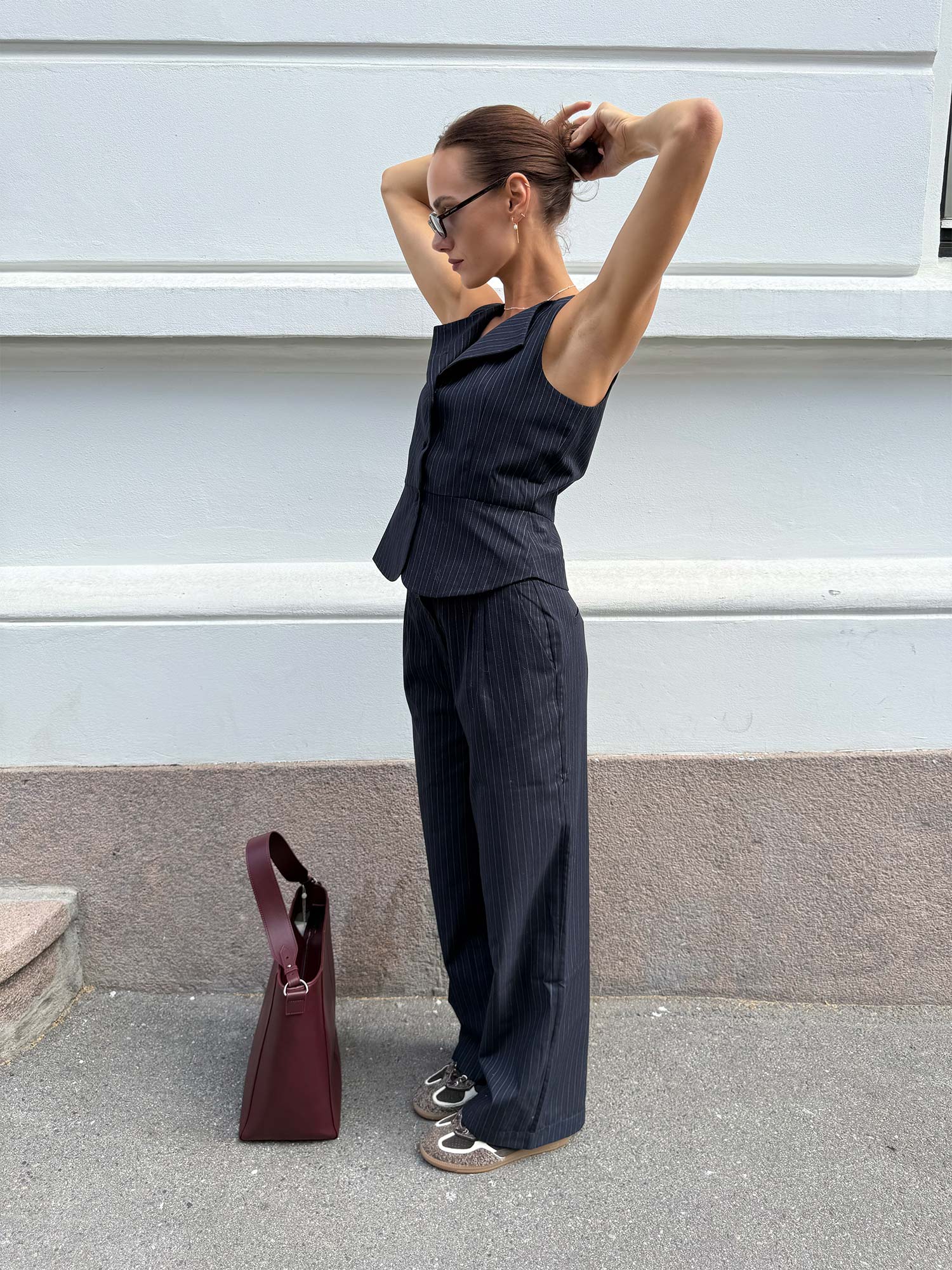 Endore Pants - Dark Nay Pinstripe