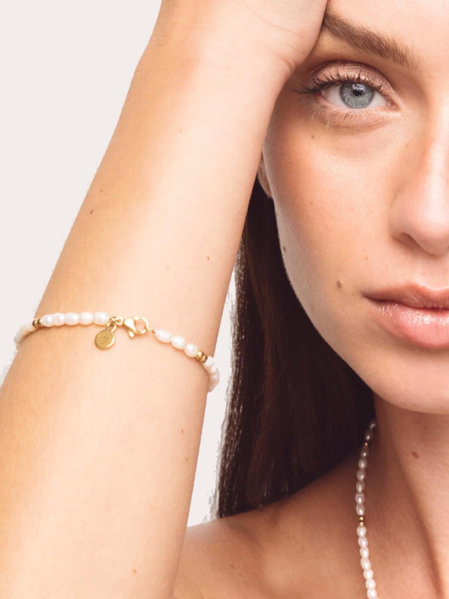 The Pearl Bracelet - Gold