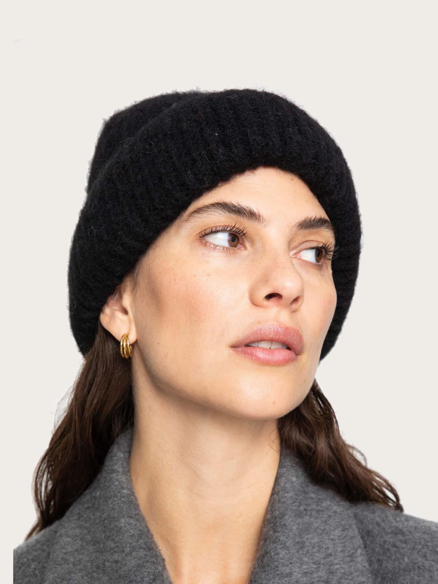 Ayla Beanie - Black