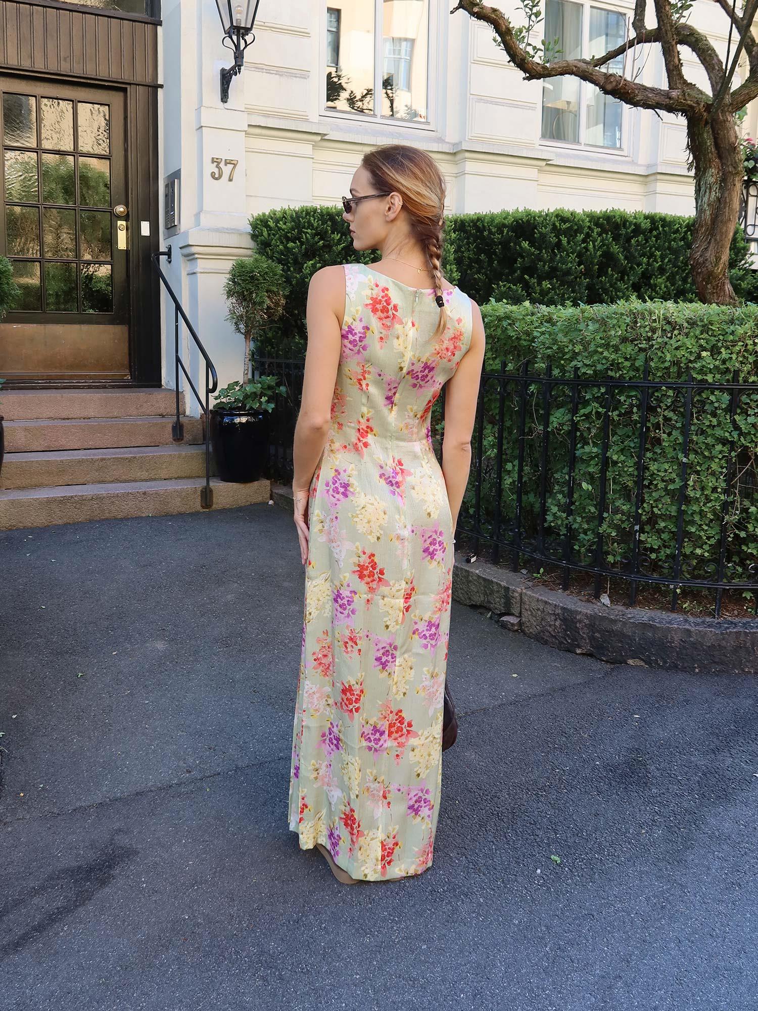 Shiny Sleeveless Dress - Vintage bouquet
