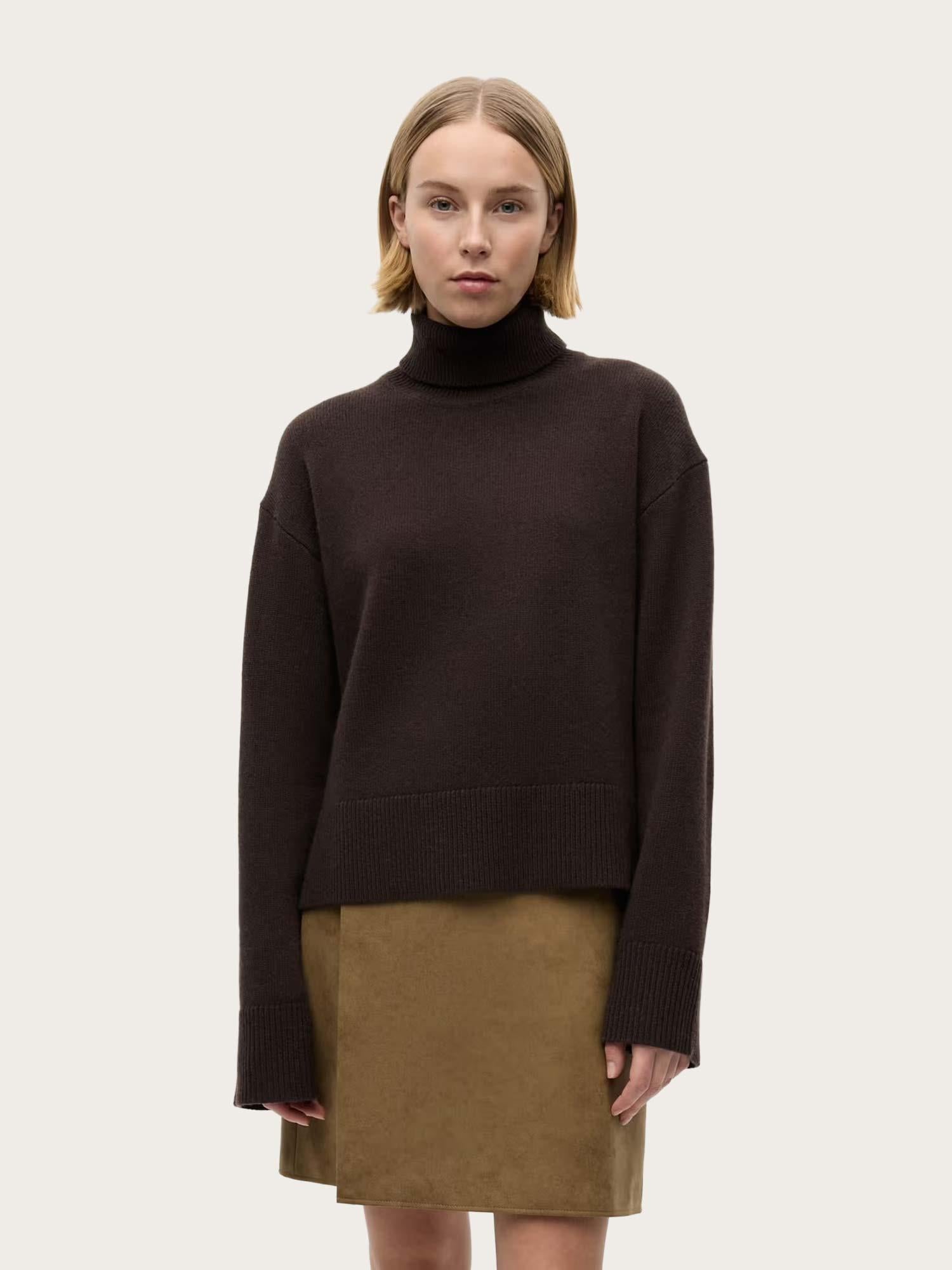 Enelise Knit - Chocolate Torte