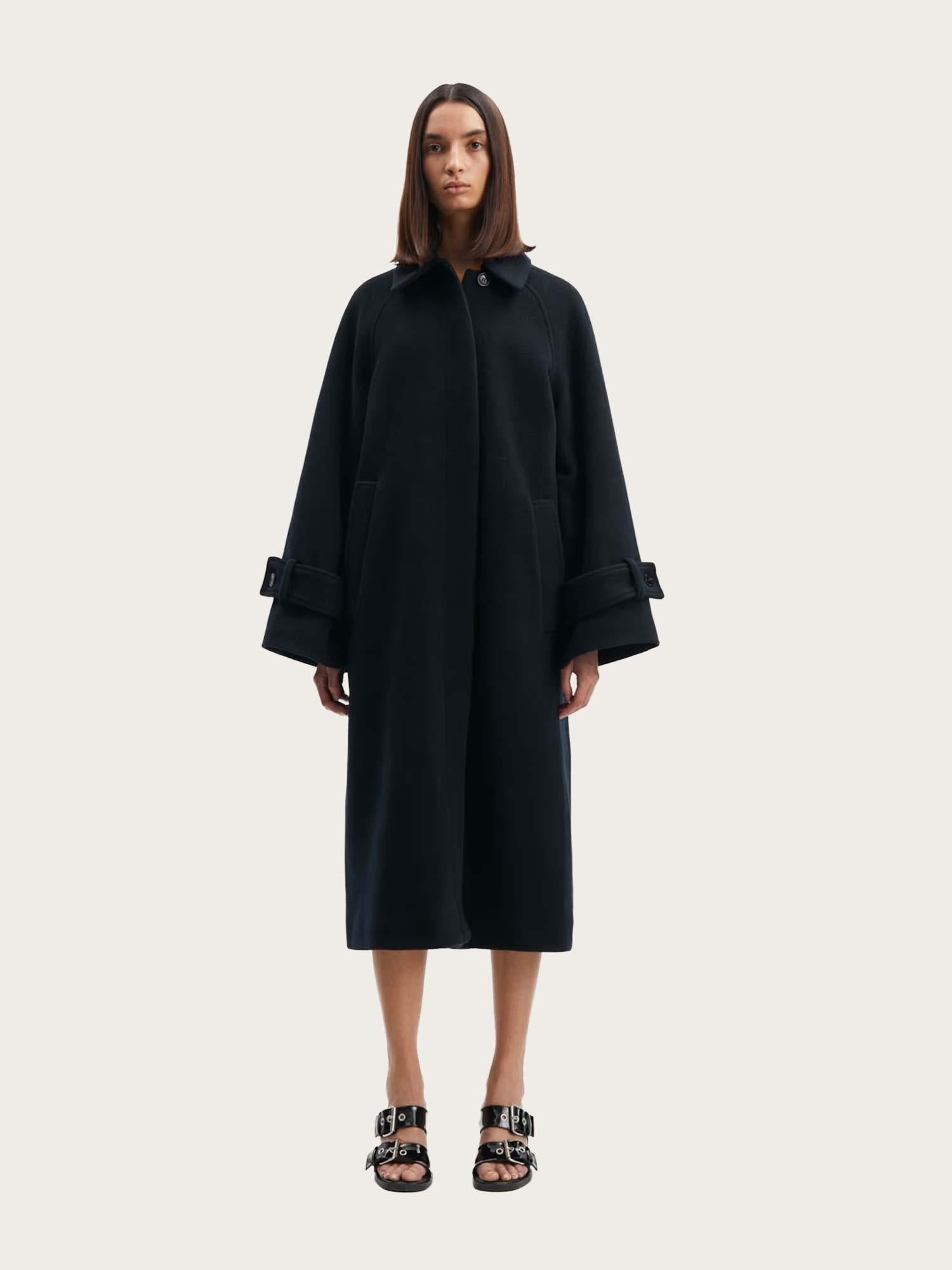 Alma Coat - Salute
