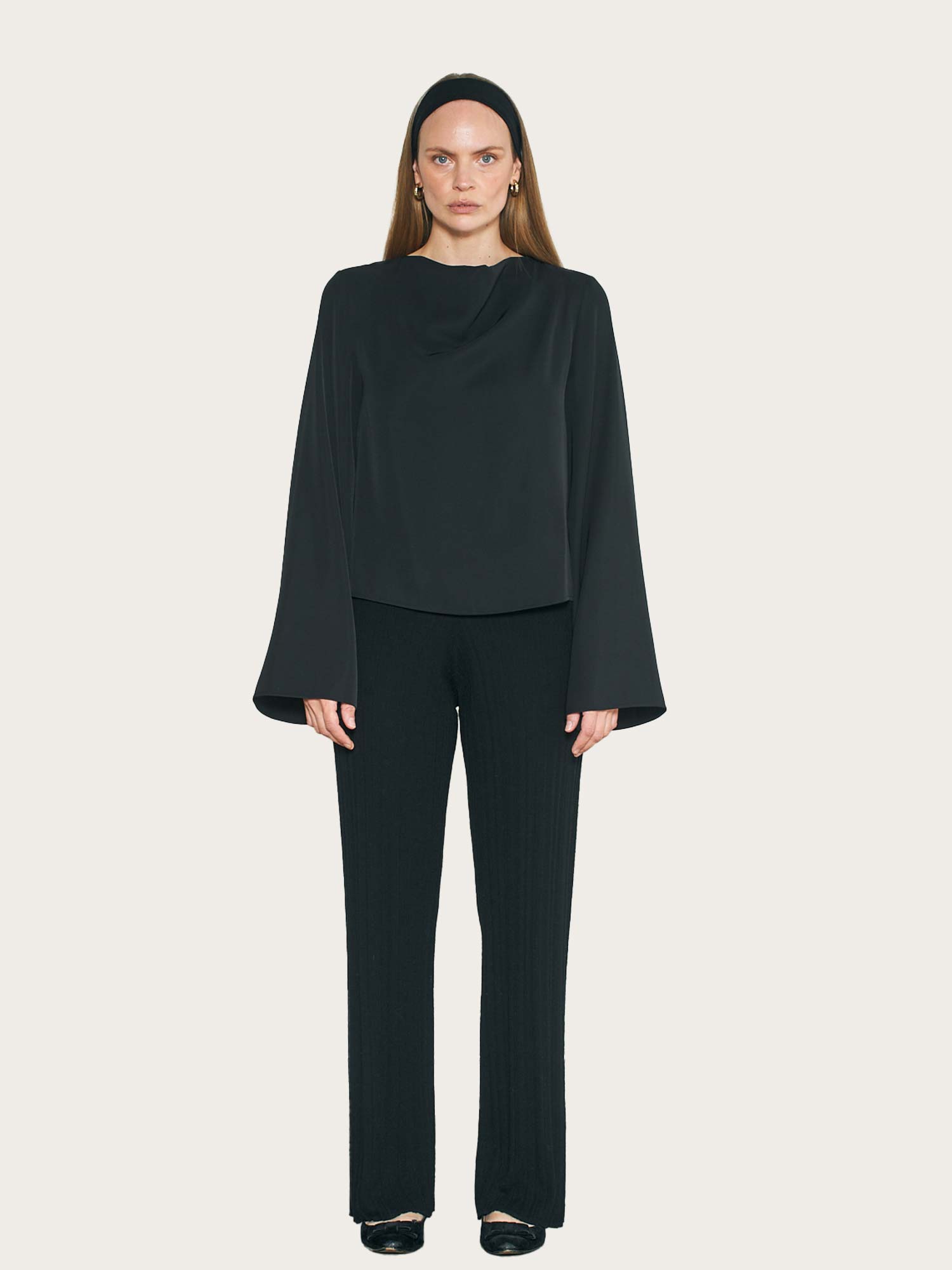 Ivey Crepe Top - Black