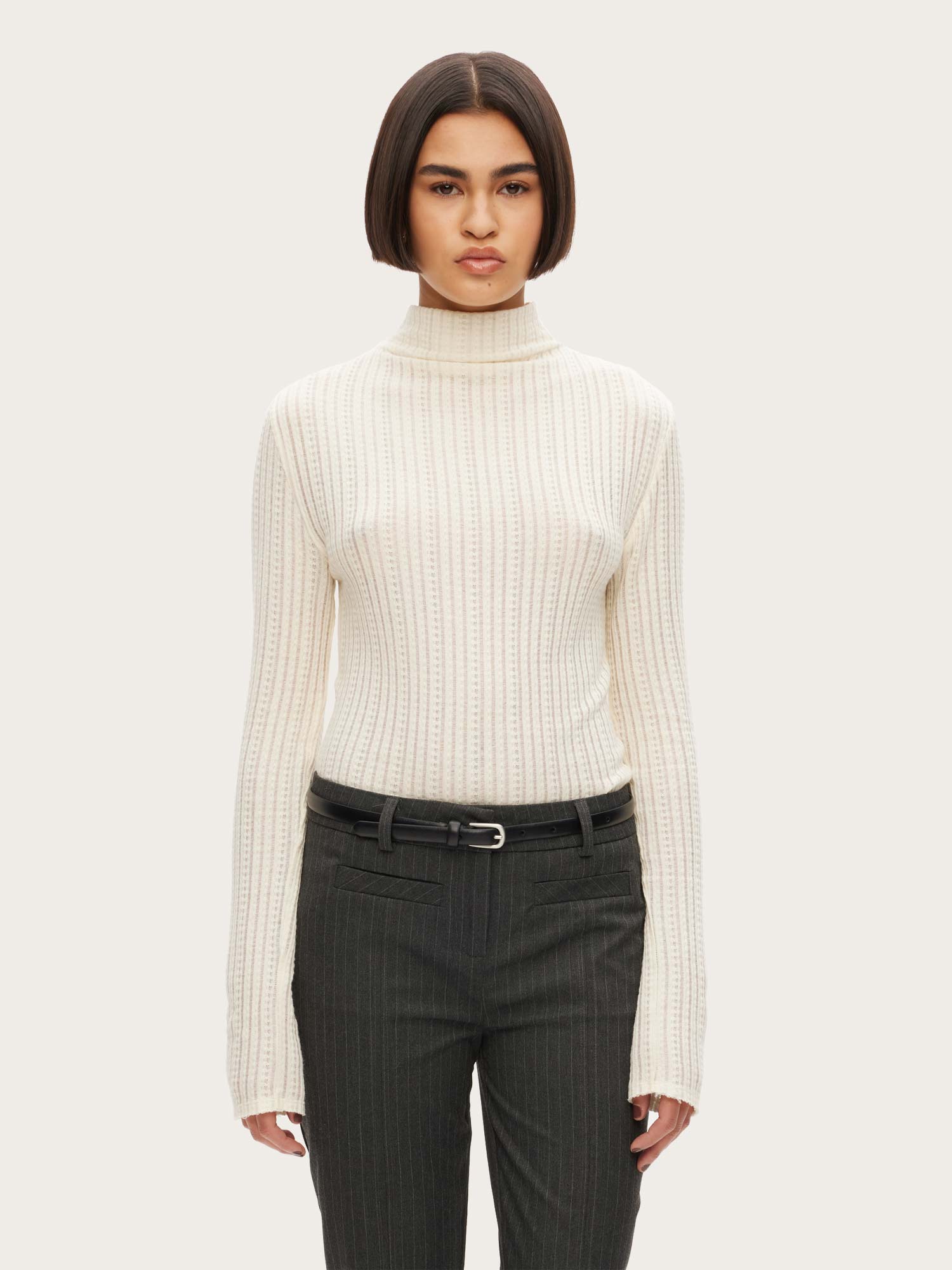 Mock Neck Top - Off-white
