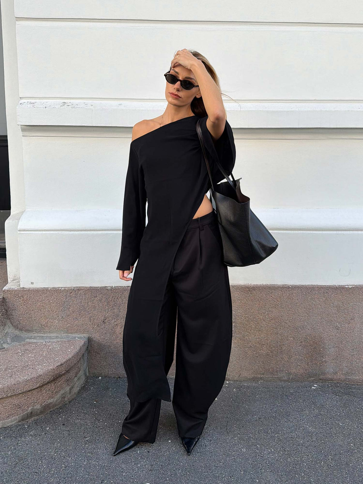 Mia Blouse - Black