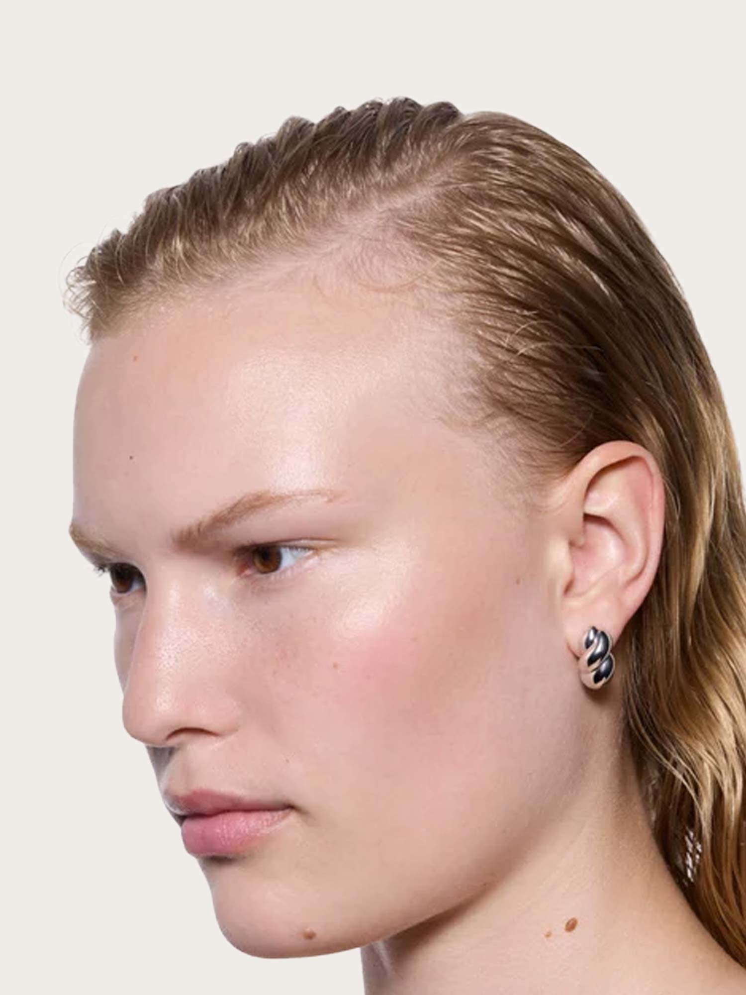 Robe Earring Large - Silver