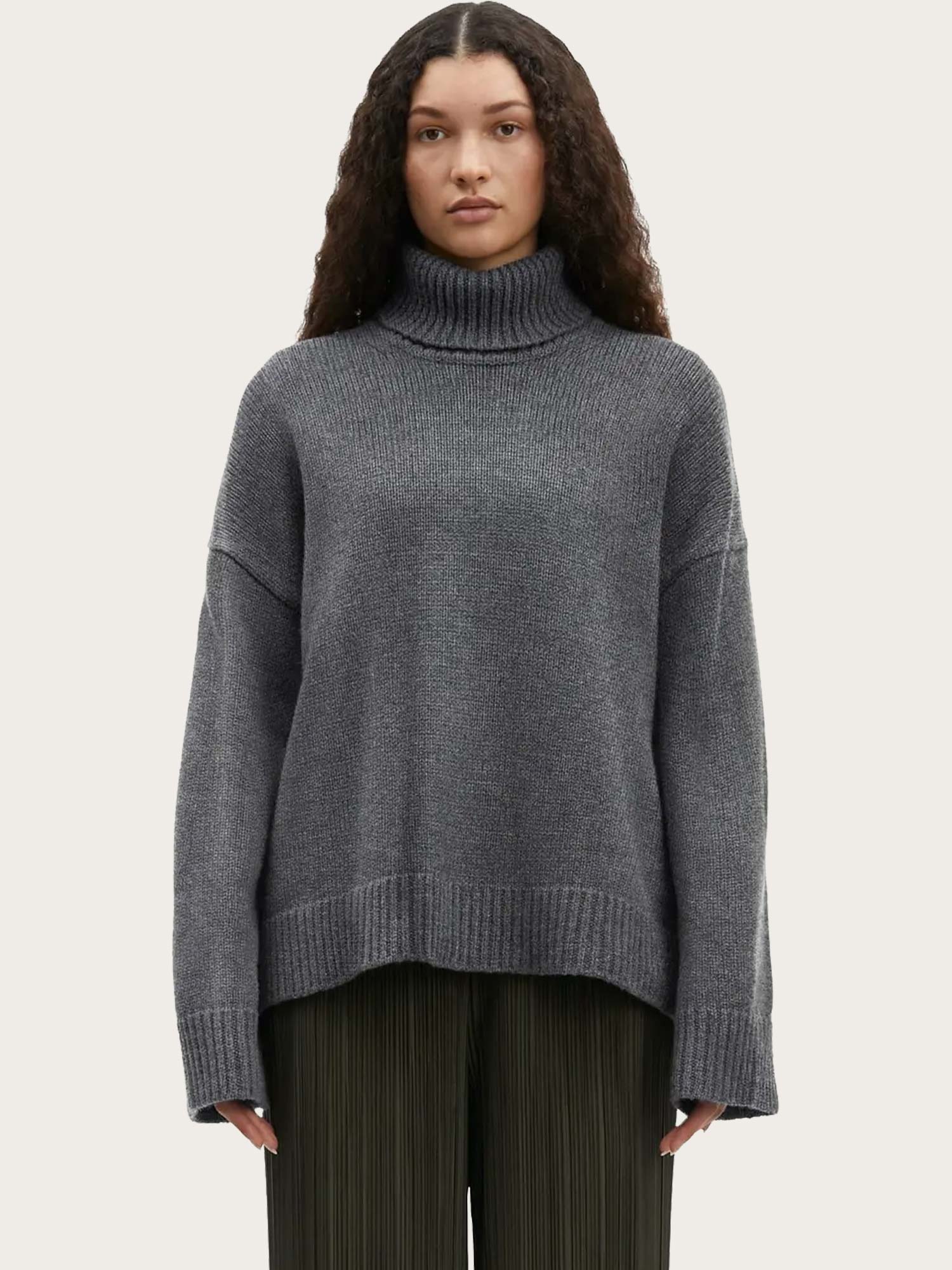 Sakeiku Turtleneck - Grey Melange