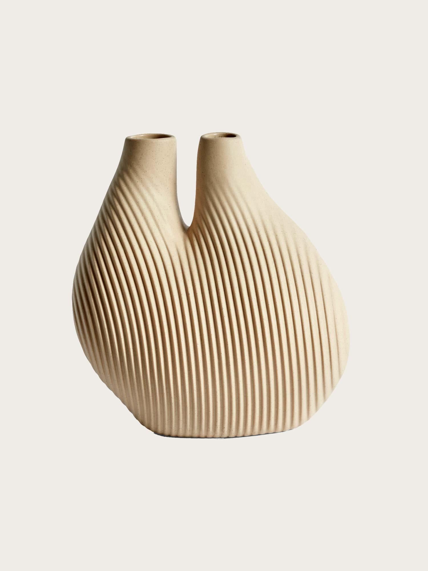 WS Chamber Vase - Light Beige