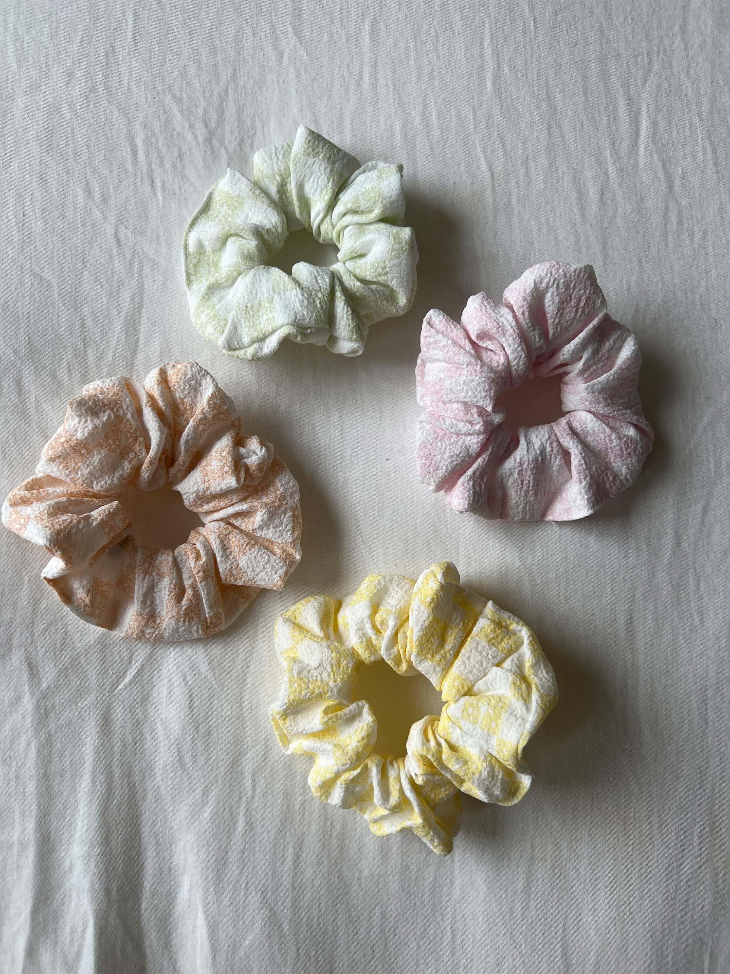 Live Scrunchie - Pastel Orange