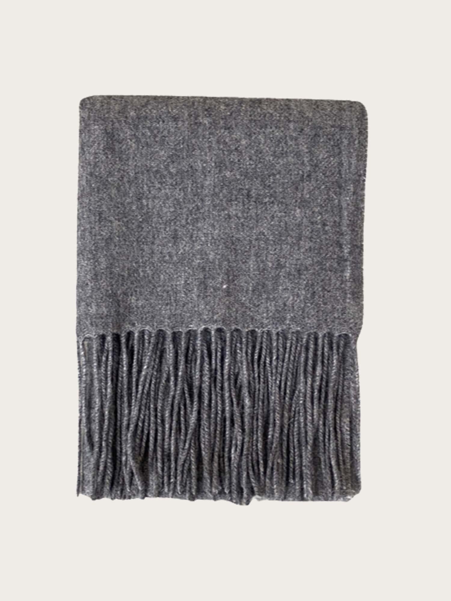 Q Scarf - Dk Grey