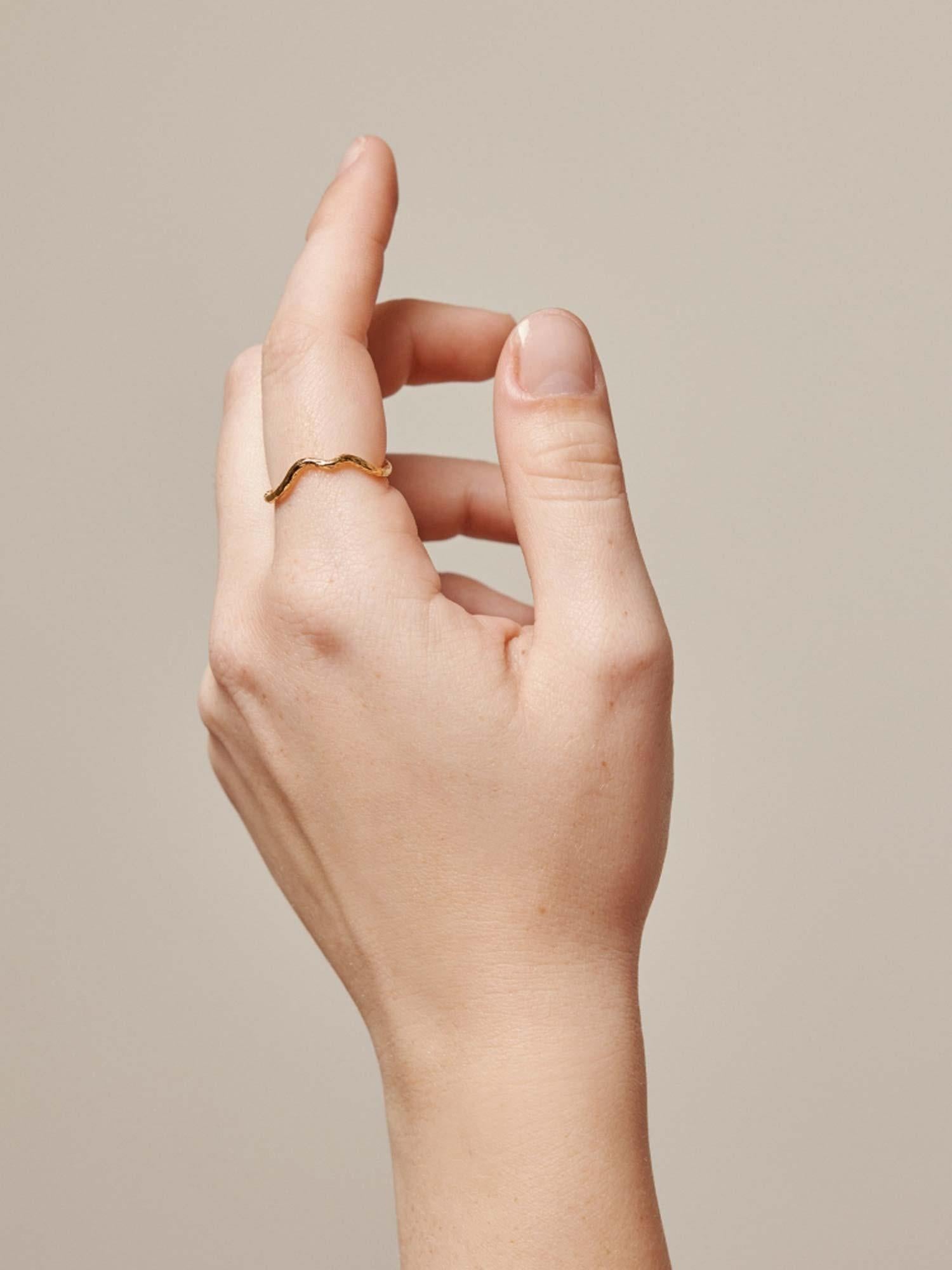 Ring Sway - Gold